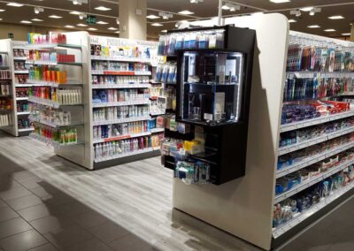 EDEKA Kuhn Berufskleidung | Markt Leopoldshafen - EDEKA_Leopoldshafen_18