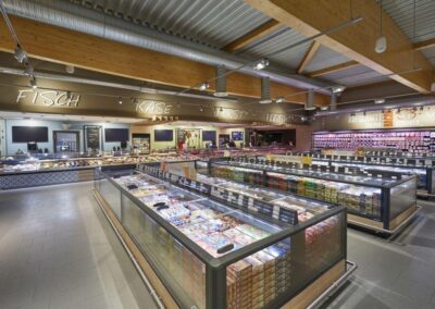 EDEKA Kuhn Berufskleidung | Markt Linkenheim - EDEKA Kuhn Linkenheim Marktinnenansicht