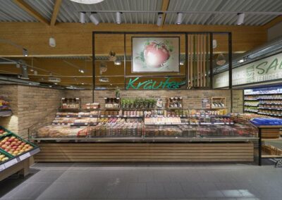 EDEKA Kuhn Berufskleidung | Markt Linkenheim - EDEKA Kuhn Linkenheim Kräuter und Antipastiabteilung