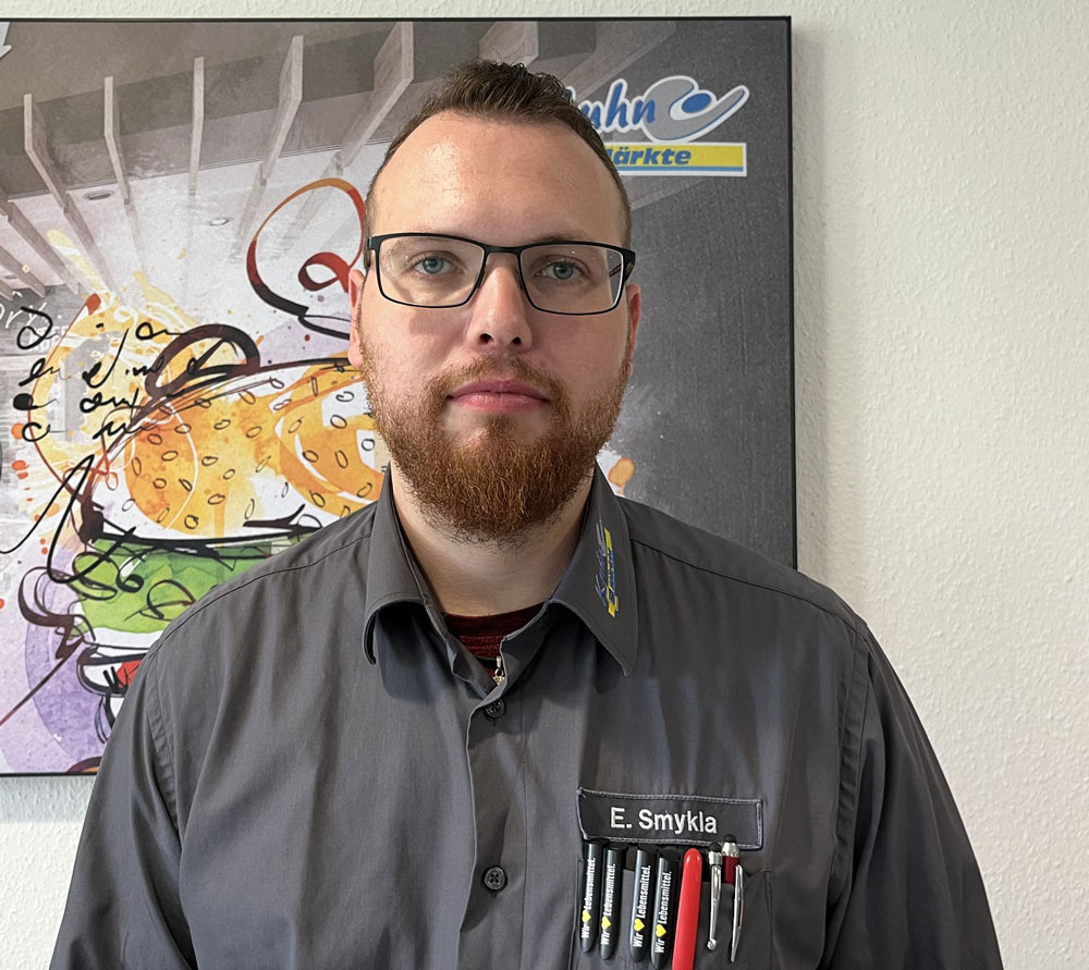 EDEKA Kuhn Berufskleidung | Team - Edeka Kuhn Herr Smykla EDEKA Kuhn Berufskleidung | Team - Edeka Kuhn Herr Smykla